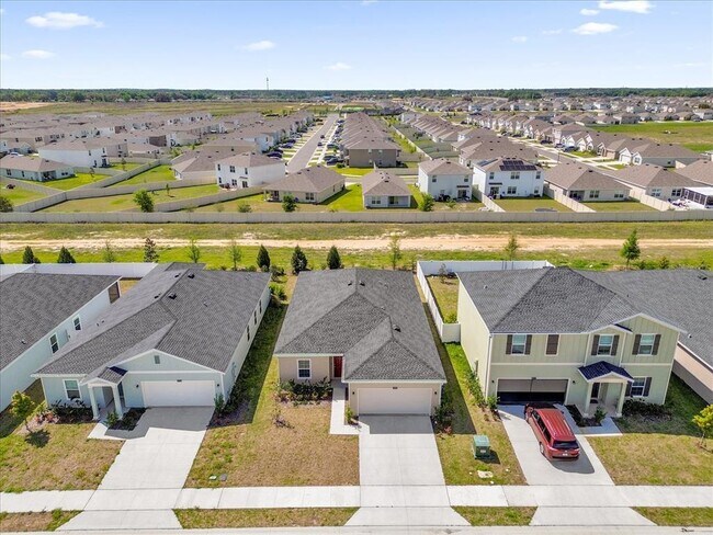 Foto del edificio - 4721 SW 83rd Lp