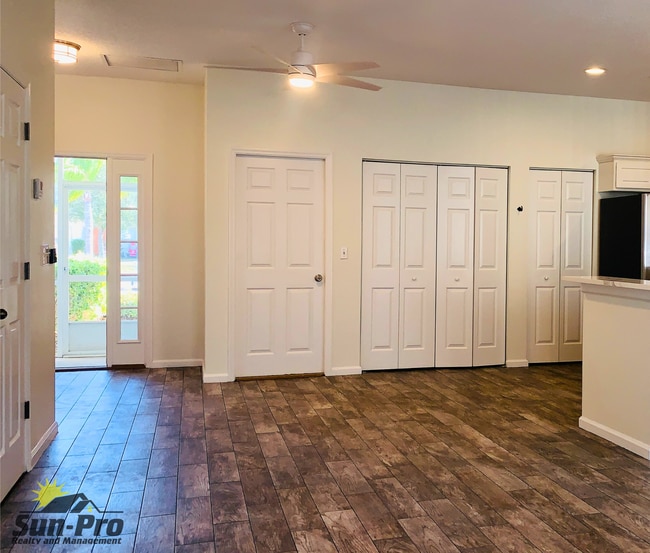 Building Photo - 1905 Yellowfin Dr