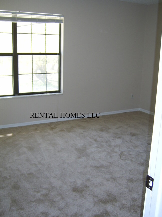 Foto del edificio - 7720 Fernbrook Way