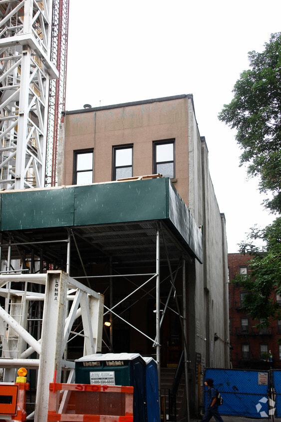 Building Photo - 308 W 48th St