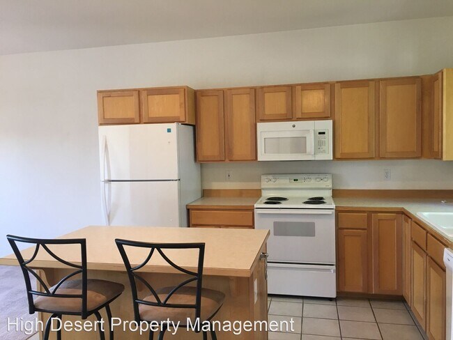 Building Photo - 1141 Golden Pheasant Dr