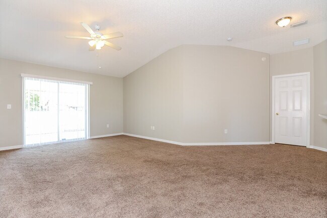 Building Photo - 11025 Whittney Chase Dr