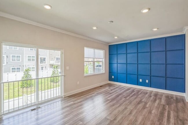 Building Photo - 5337 Phillis Wheatley Pl