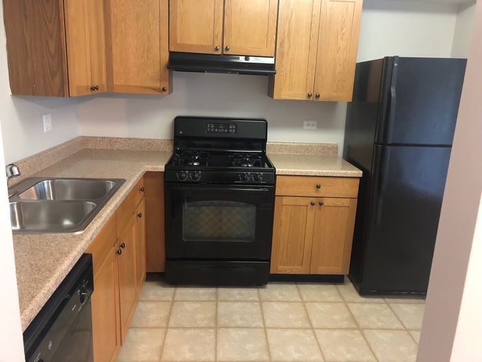 Primary Photo - Spacious one bedroom with den