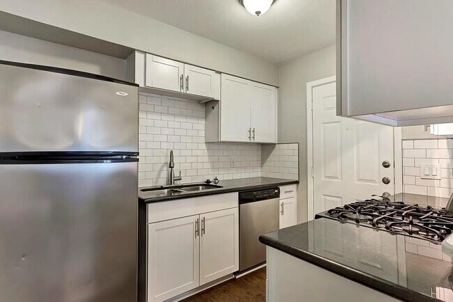 Foto del edificio - 2607 Parker Ln