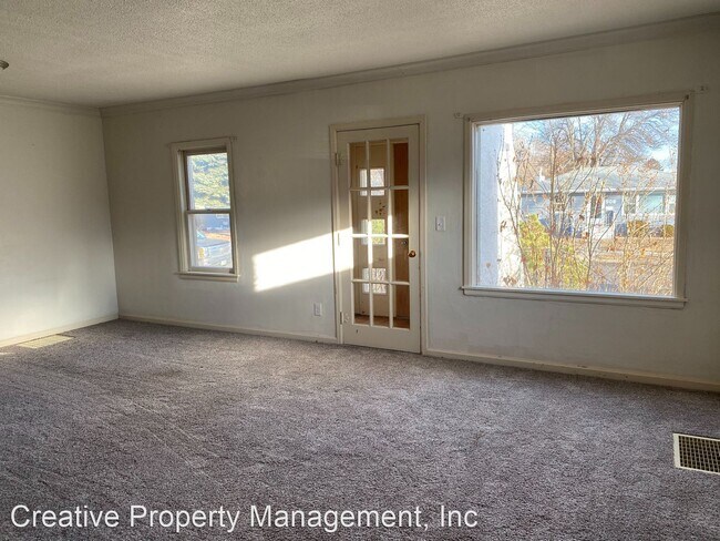 Building Photo - 4 br, 2 bath House - 509 23rd St NW