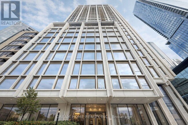 Building Photo - 1315 Bay St.