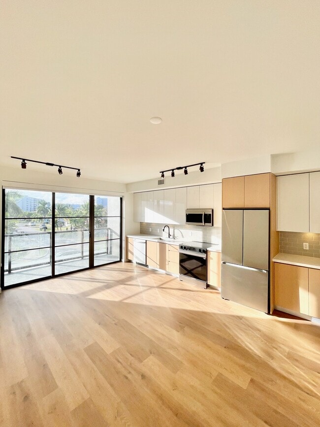 Photo - 1785 NE 124th St Apartment