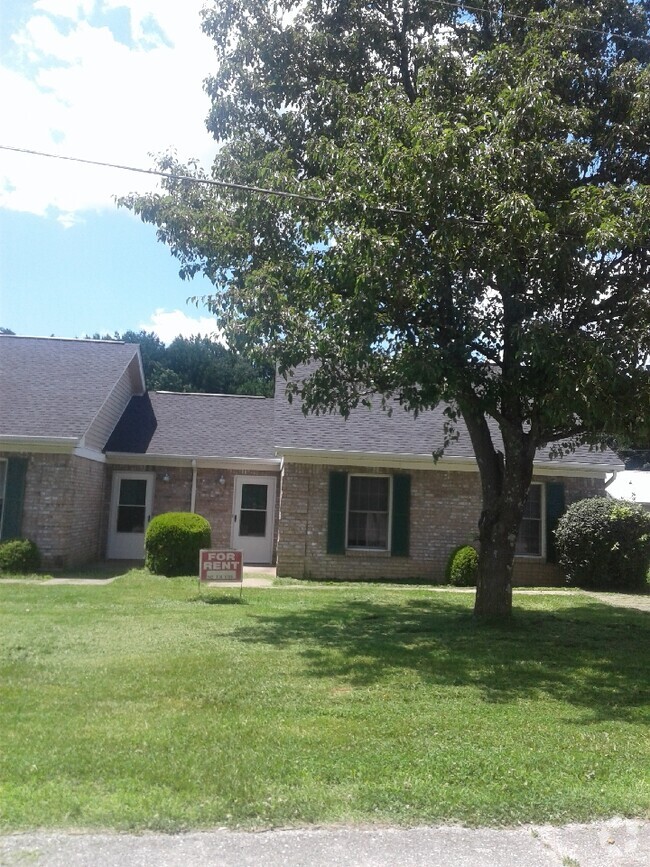 Building Photo - 1039 Northwood Loop