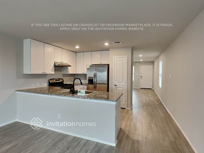 Foto del edificio - 7322 Adaja Riv