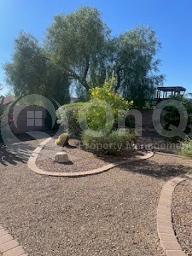 Building Photo - 12905 N Mesozoic Dr