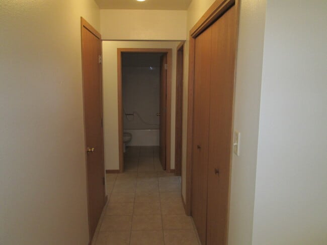 Building Photo - 2016 Clay St