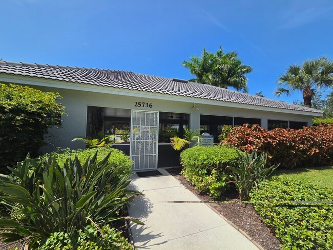 Building Photo - 25727 Lake Amelia Way