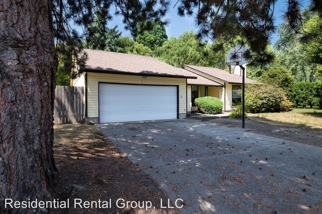 Foto del edificio - 3 br, 2 bath House - 1457 NE Kathryn St
