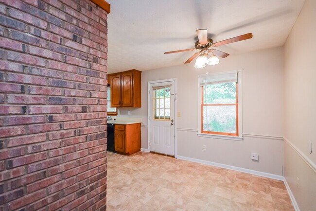 Foto del edificio - 1517 Sugarplum Pl SW