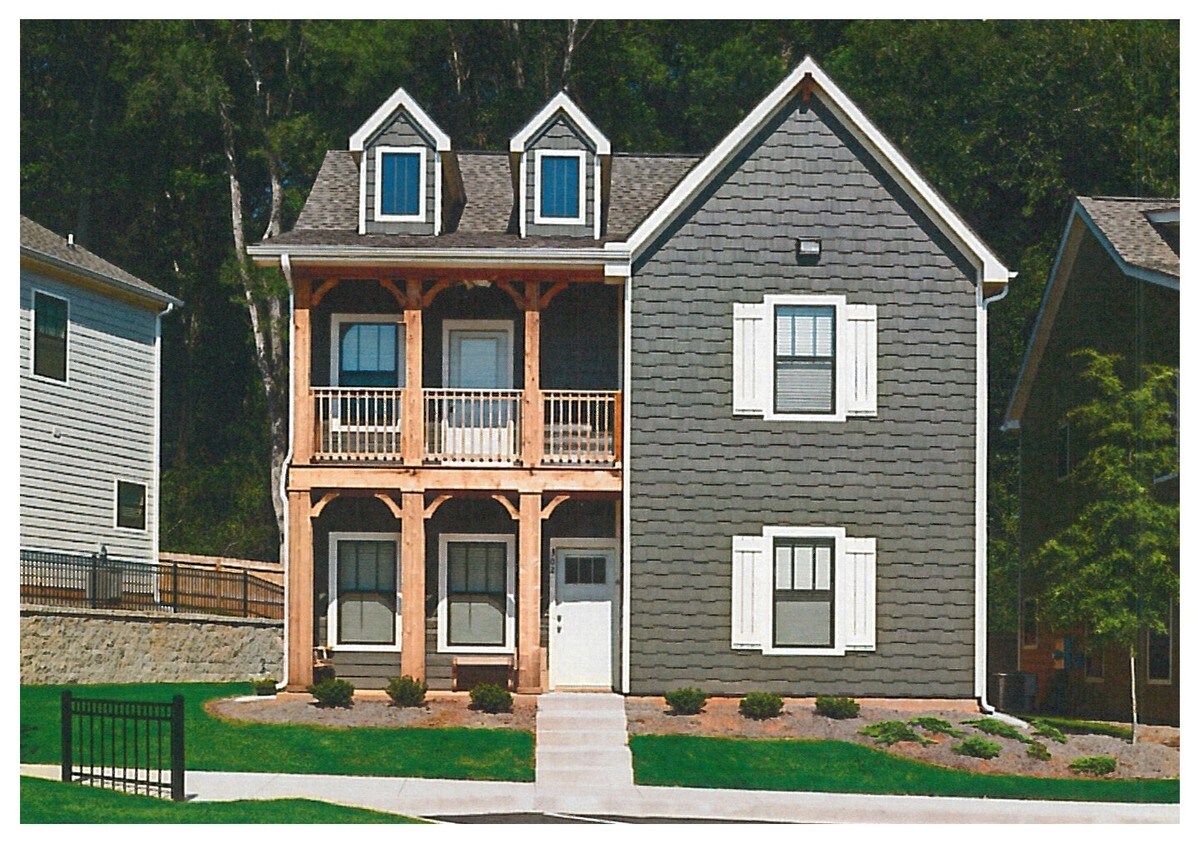 Primary Photo - 3145 Waits Ave