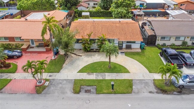 Foto del edificio - 10350 SW 4th St