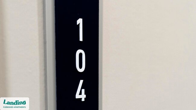 Building Photo - 1880 Maple Dr NW