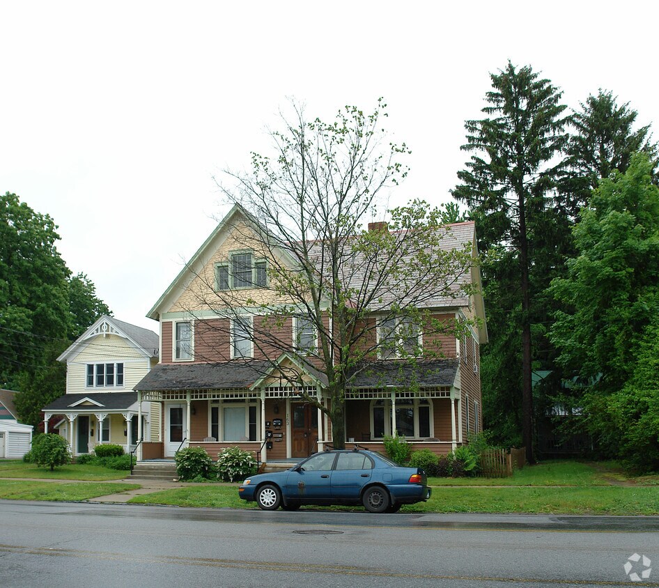 Primary Photo - 163 Lake Ave