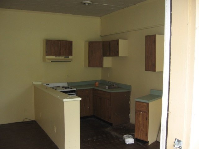Building Photo - 56 Main