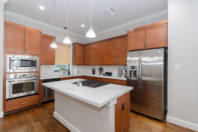 Foto del edificio - 1205 Detering St