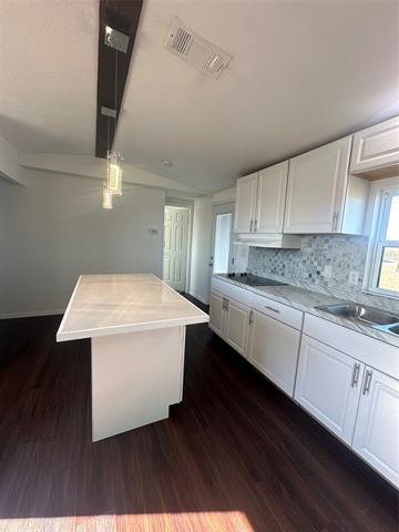 Foto del edificio - 211 Alton Ln