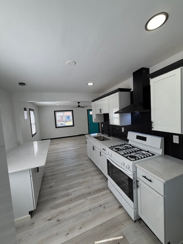 Foto del edificio - 3631 Johnson St