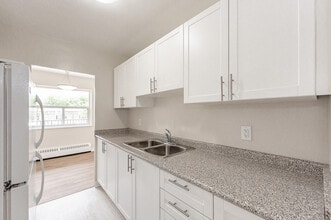 Interior Photo - 3030 Prospect St.