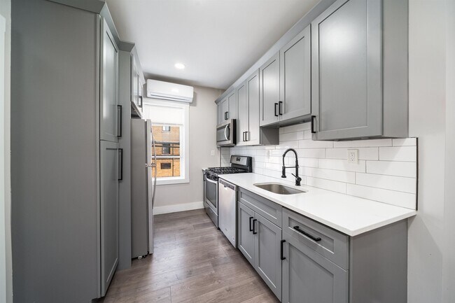 Foto del edificio - 406 Communipaw Ave