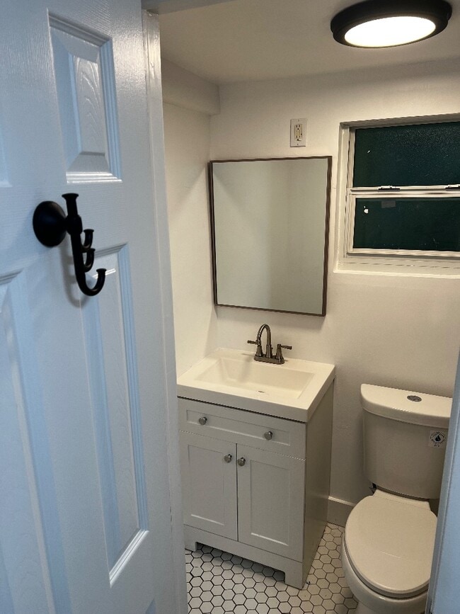 Photo - 614 S K St House