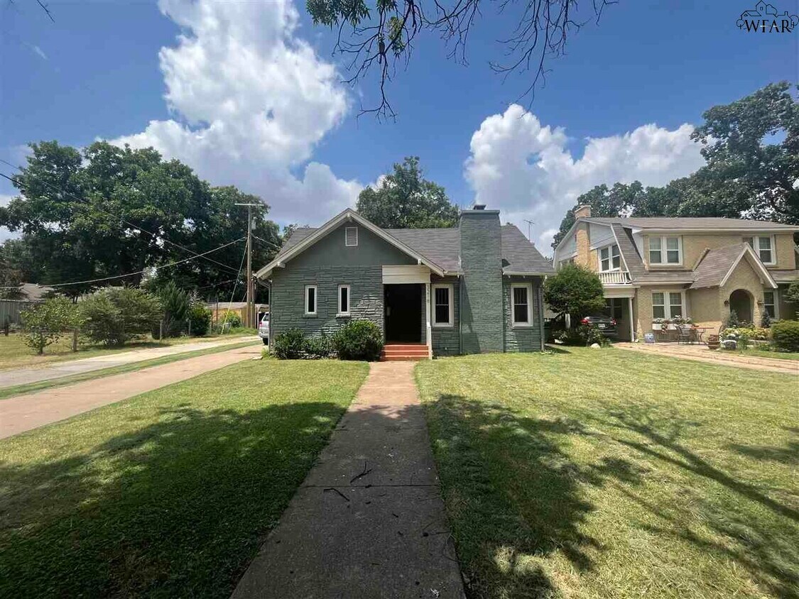 Foto principal - 3216 Milby Ave