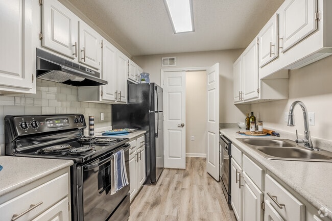 Interior Photo - The Park at Arlington Apartments