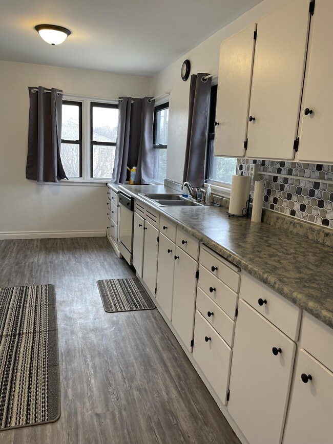 Foto del edificio - 226 N 9th St