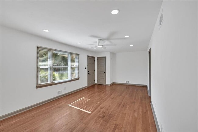 Building Photo - 2664 Olive Springs Rd SE