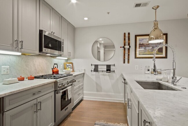 Foto del edificio - 1506 Q St NW