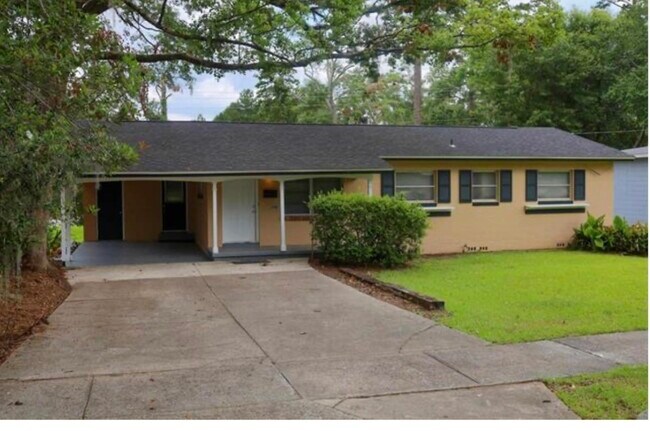 Foto del edificio - 406 Fairbanks Dr
