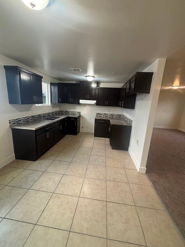 Foto del edificio - 232 W 91st St