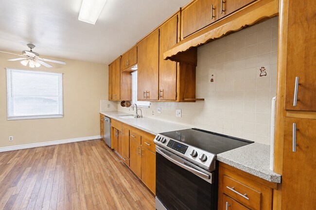 Foto del edificio - 3627 Harding St