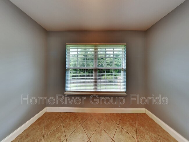 Building Photo - 730 Riva Ridge Dr