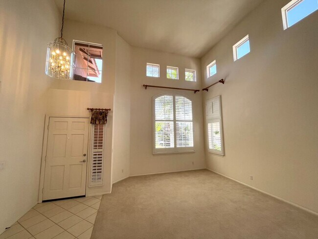 Building Photo - Spacious and Bright  Rancho Penasquitos Ho...