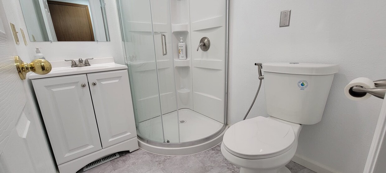 Photo - 19925 Wallingford Ave N (Shoreline, WA)