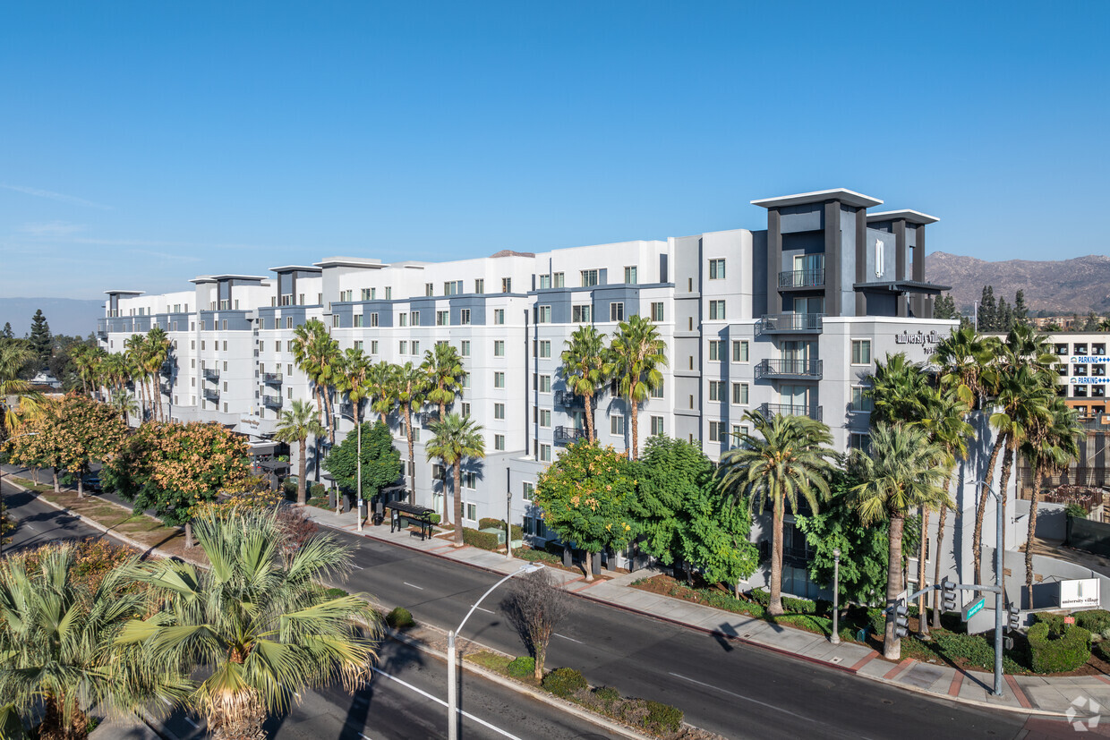 Contemporary Apartments Near UCR - University Village Towers