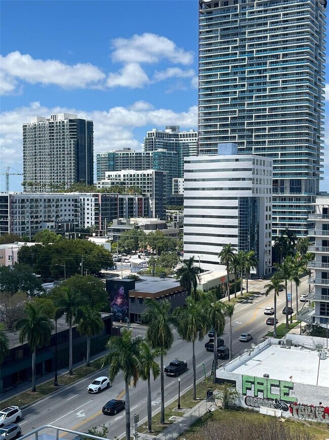 Foto del edificio - 321 NE 26th St