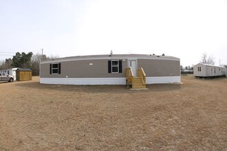 Building Photo - 7017 Ottis Ln