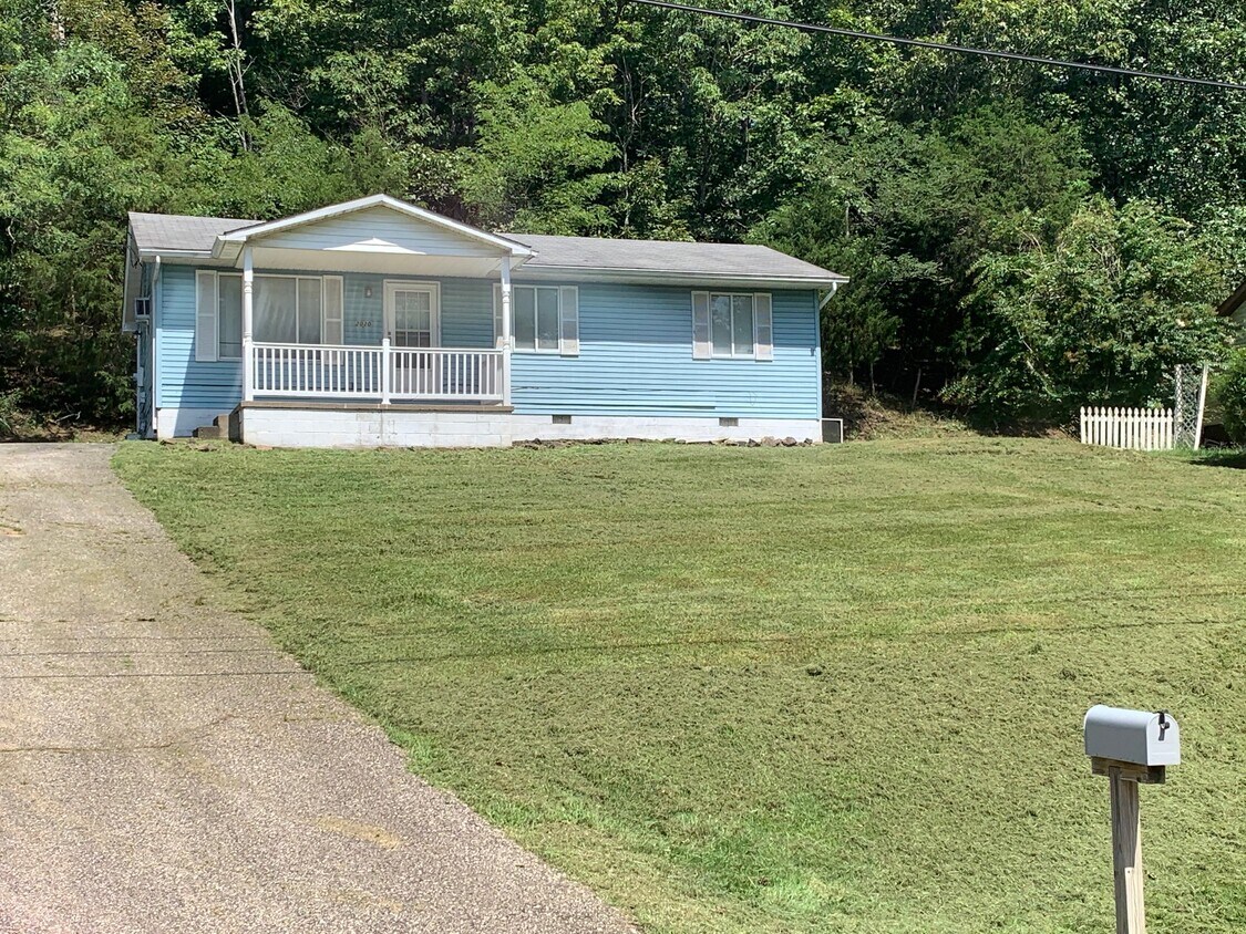 Primary Photo - 3030 Wilson Rd