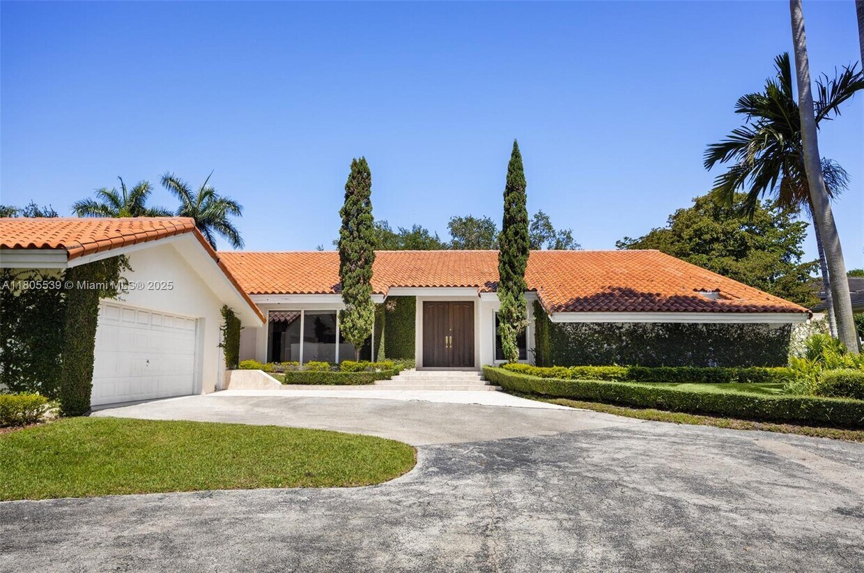 Foto principal - 7230 Vistalmar St