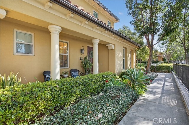 Building Photo - 43 Long Meadow