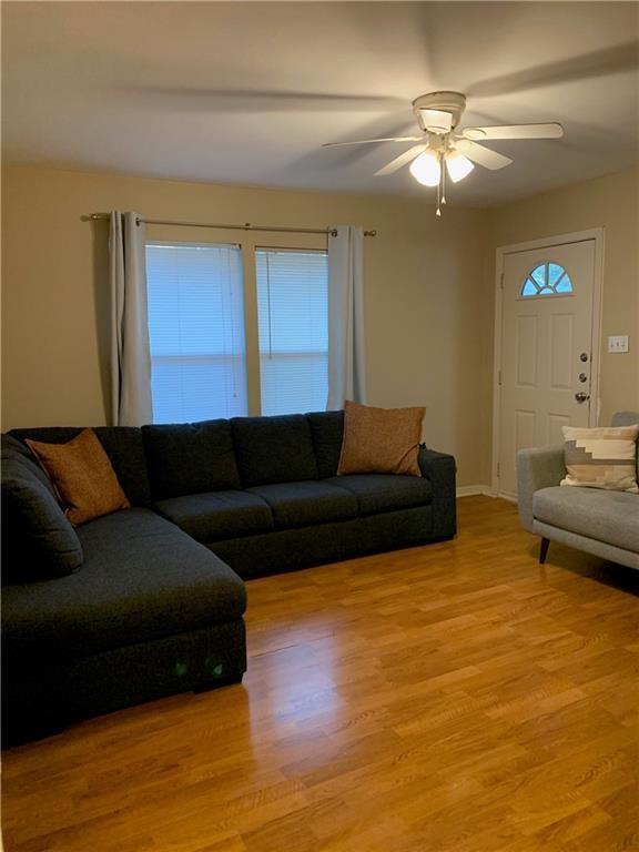 Foto del edificio - 5606 Joe Sayers Ave