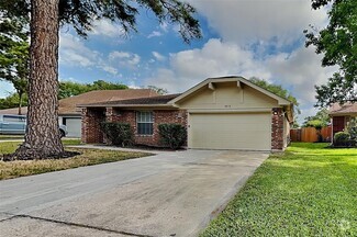 Building Photo - 9218 Dawnfields Dr