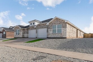 Building Photo - 2651 Baron Ave